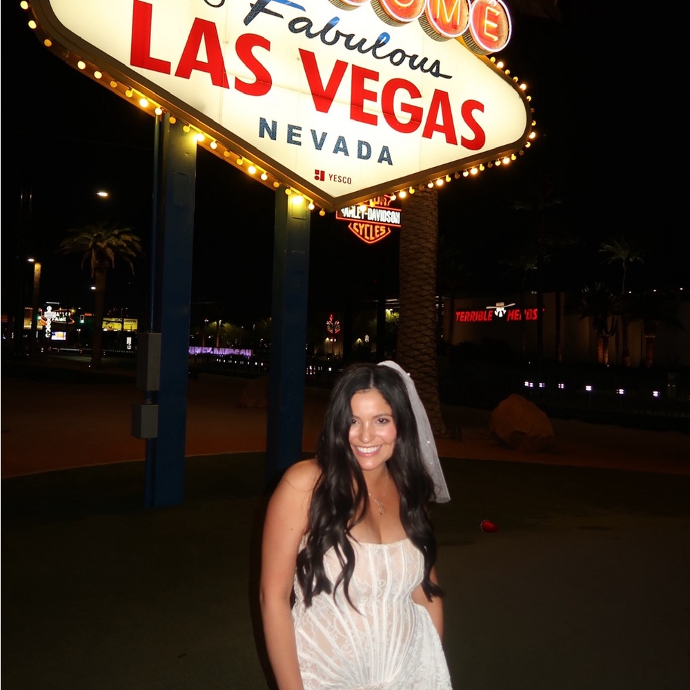 Meet your Posher, Mady